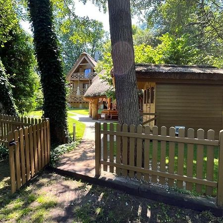 Lubiatów Dom Jeziorna 빌라 외부 사진
